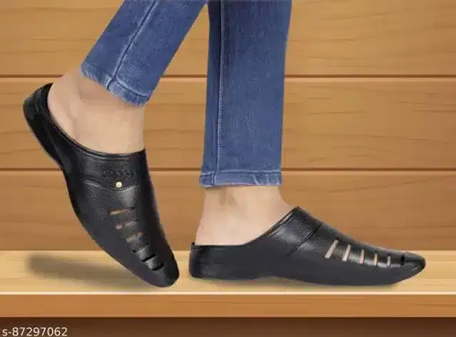 Juttis for Men (Black, 8)