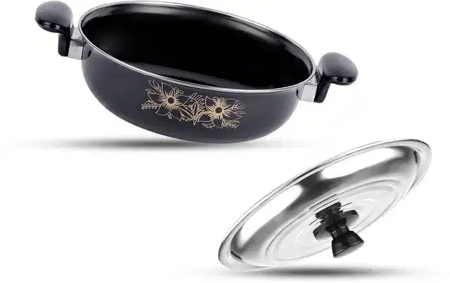Iron Kadai with Stainless Steel Lid, Black, 3.5 L