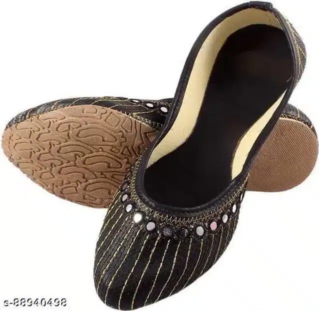 Juttis for Women (Black, 5)
