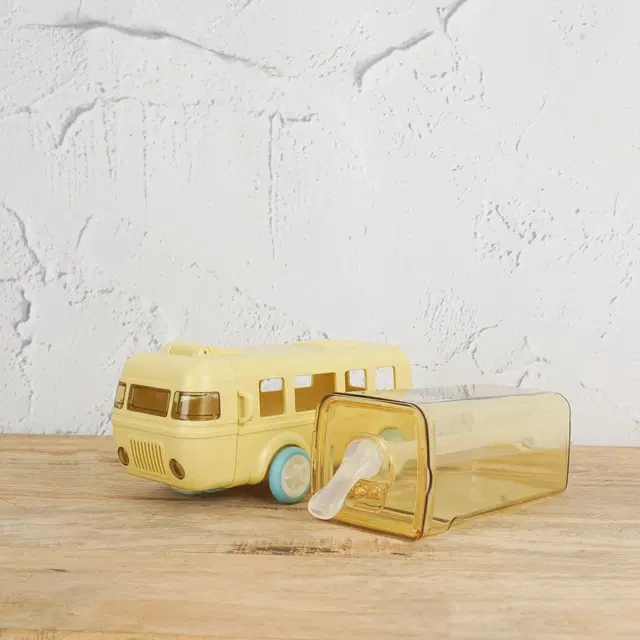 Plastic Bus Shape Sipper Bottle for Kids, Multicolor (1000 ml)