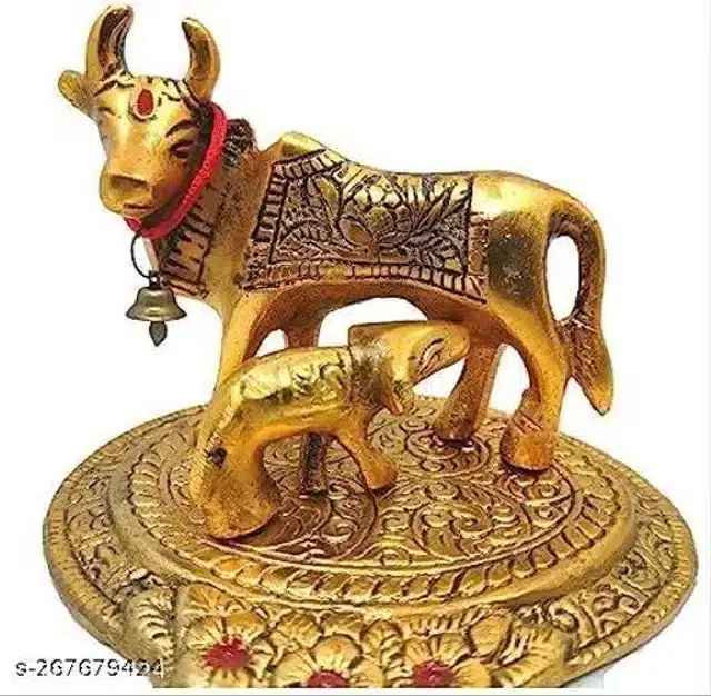 Metal Decorative Showpiece, Gold