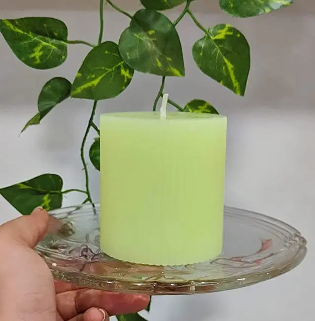 Floish Decor Premium Scented Ribbed Pillar Candle