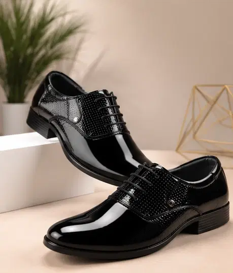 Derbys Shoes for Men (Brown, 6)