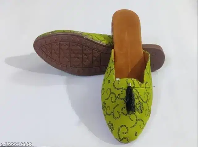 Mojaris for Women (Green, 8)