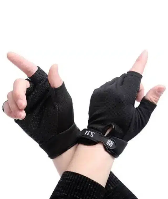 Motorcycle Riding Half Fingers Hand Gloves, Set of 1 (Black)