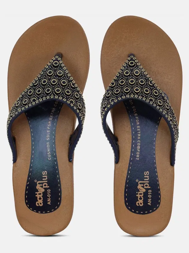 action Casual Slippers (Brown, 7)