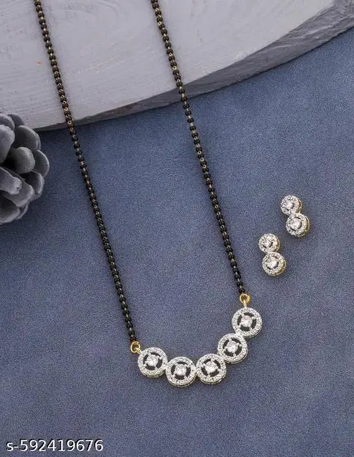 Mangalsutra Set White Short for Women
