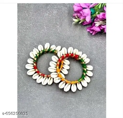 Samridhi golden ghungroo bangle for girls / womens 2 pcs