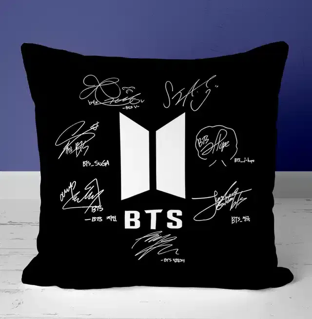 BTS Signature Printed Cushion Cover, Multicolor, 12X12 Inch, Gt-014