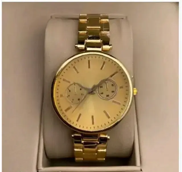 Analog Watch for Women (Gold)