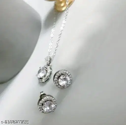 Delicate Pendant with Chain for Women (White)