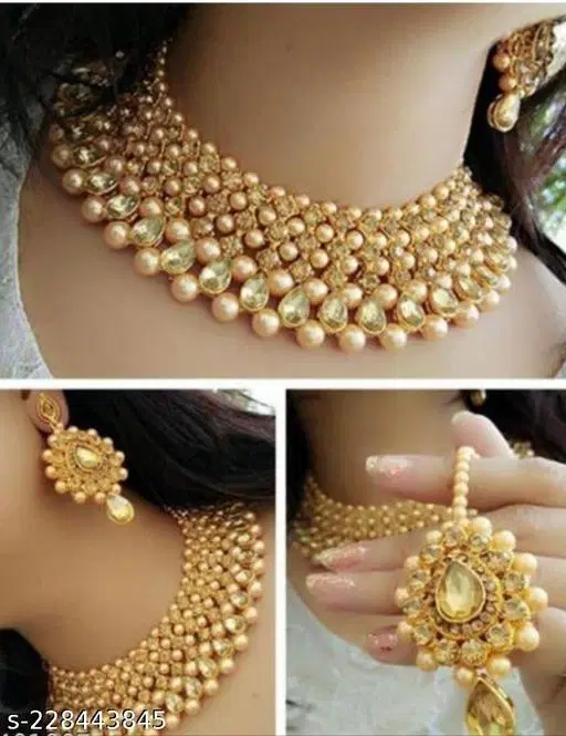 Jewellery sets