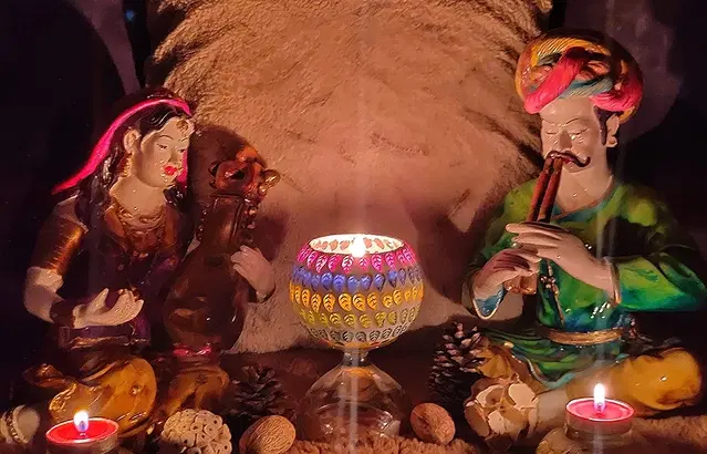 Floish Decor Premium Mosaic Glass Candle