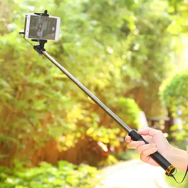 Extendable Selfie Stick for All Phones, Multicolor