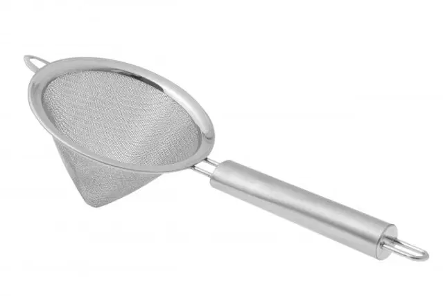Steel Conical Tea Strainer, 8 cm Dia, Pack of 1