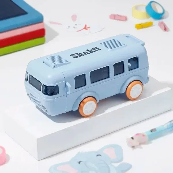 Plastic Bus Shape Sipper Bottle for Kids, Multicolor (1000 ml)