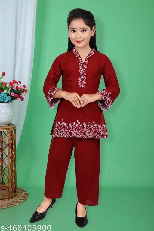 Kurta Pyjama Dupatta Set for Girls (Maroon, 4-5 Years)