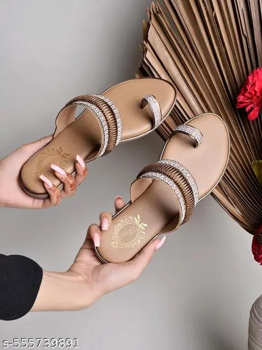 Shoetopia Girls Flat Sandals - Brown Size 3.0