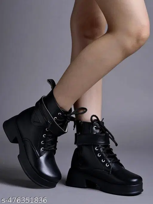 Shoetopia Solid Synthetic Block Heeled Boots Black (IND-3)