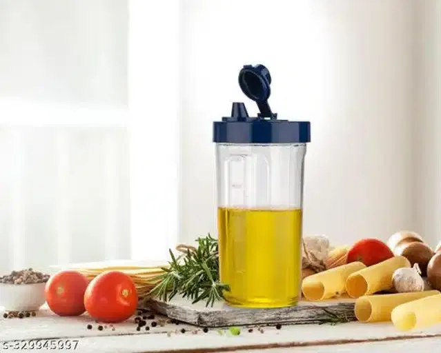 Plastic Oil Dispenser, Black, 500 ml