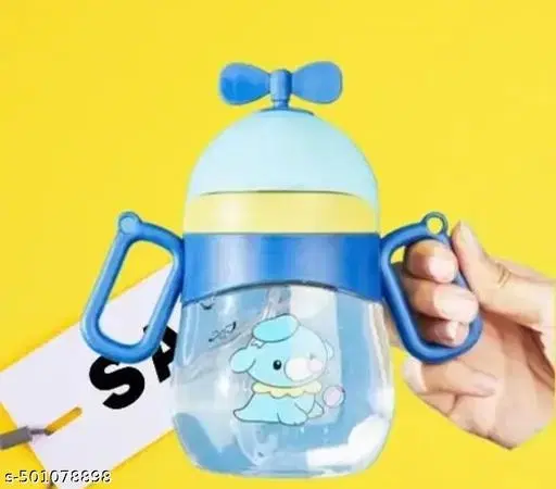 Baby Bottle Sipper Helicopter Design Highly Safe Food Grade Plastic With Good Grip Handles