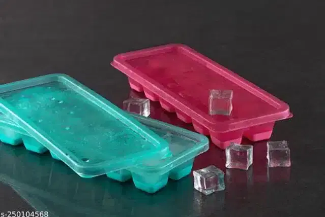 Plastic Ice Cube Tray, Green & Pink, Pack of 2