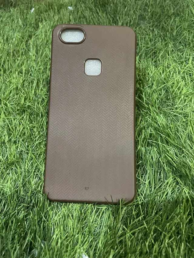 Rubber Mobile Back Cover for Vivo Y81 (Brown)