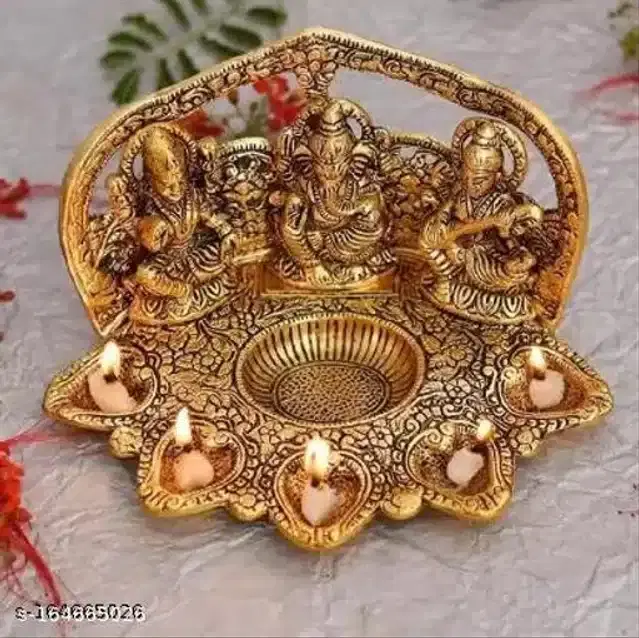 Laxmi Ganesh Saraswati Diya, Brass