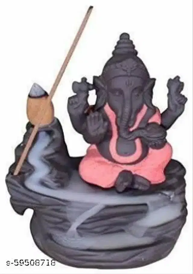 Porcelain Decorative Showpiece, Multicolor