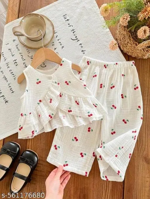 Cotton Polyester Top & Bottom Set for Girls (White, 0-3 Months)