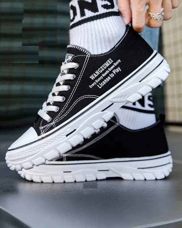 Casual Shoes for Men (Black & White, 6)