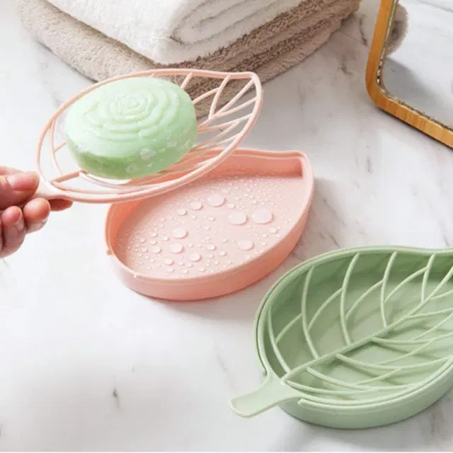 Leaf Shape Soap Holder With Water Draining Tray (Pack Of 2) (Assorted)