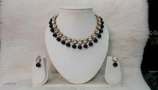 Stylish Women'S Jewellery Set, Black