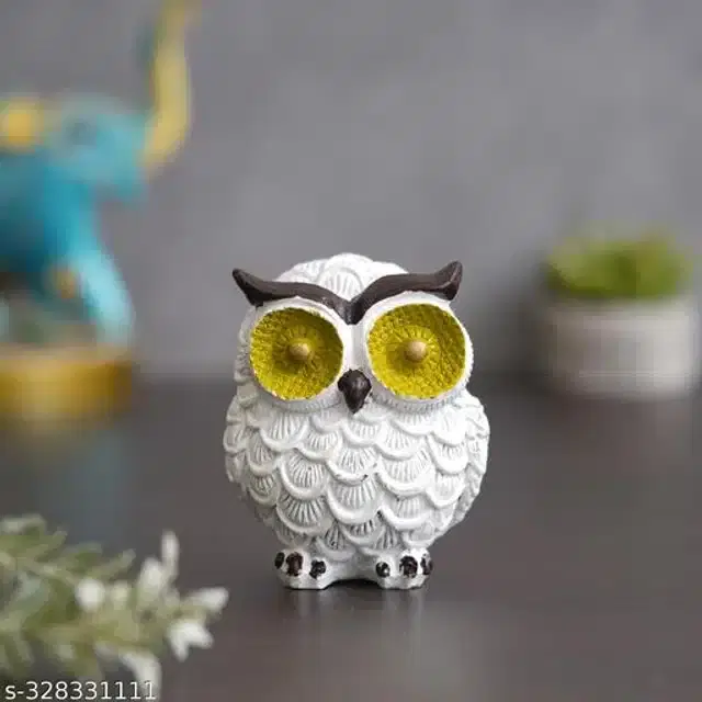 Resin Standing Owl Showpiece, Multicolor