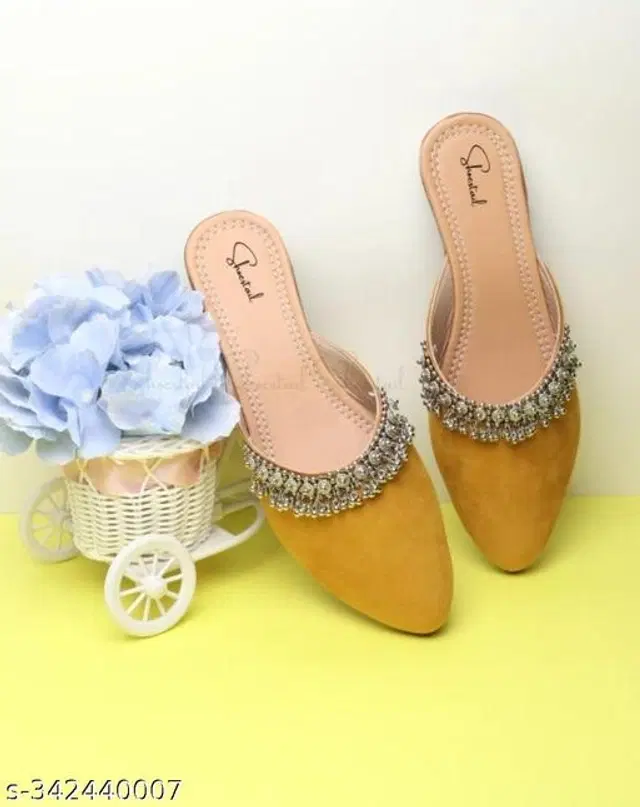 Juttis for Women (Yellow, 5)