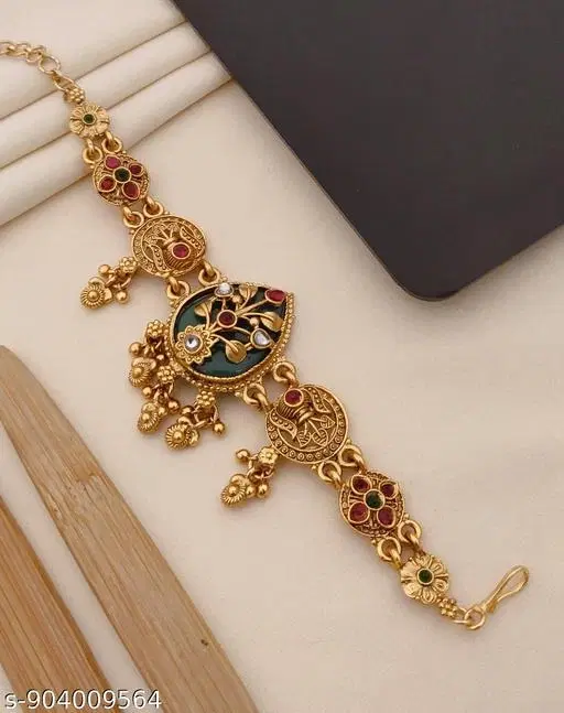 Designer Bracelet for Women (Gold, Free Size)