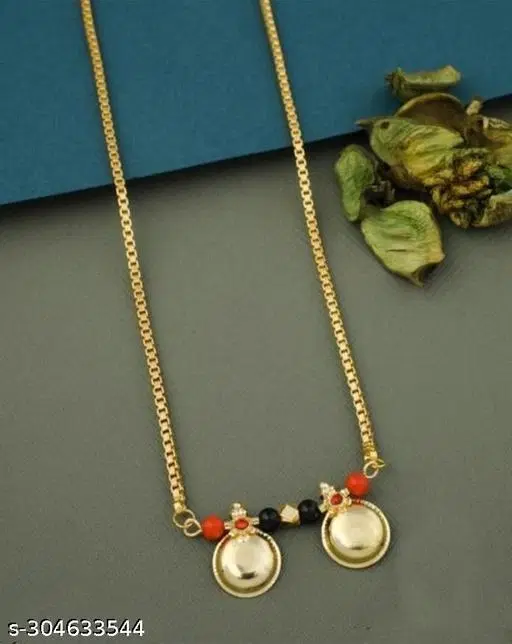 Necklaces & Chains for Women (Free Size)