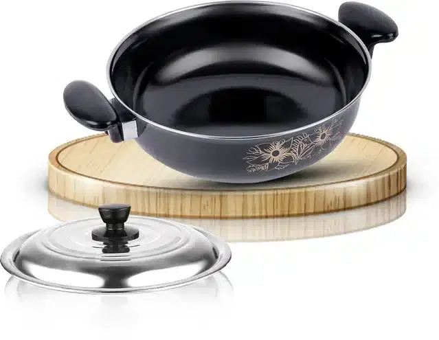 Iron Kadai with Stainless Steel Lid, Black, 3.5 L