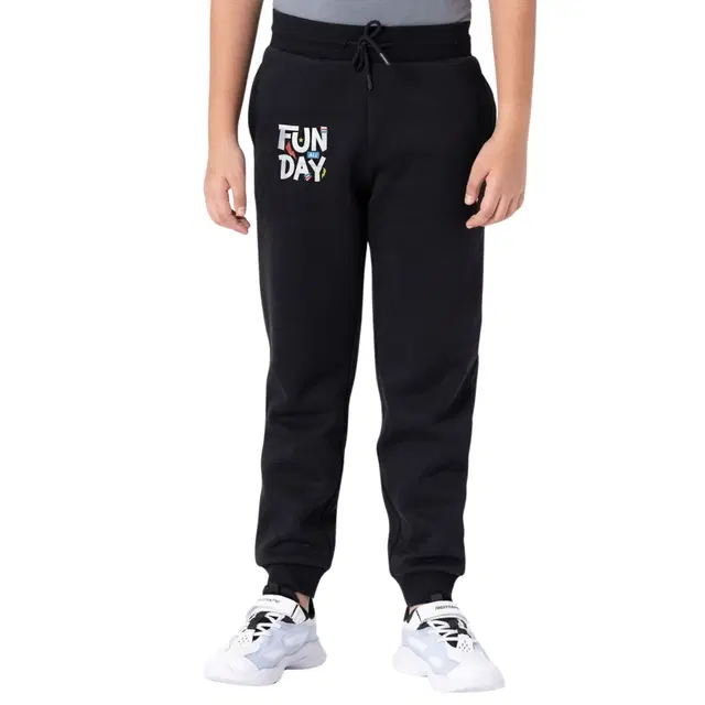 Cotton Blend Regular Fit Trackpants for Boys & Girls (Black, 5-6 Years)