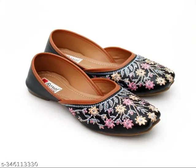 Juttis for Women (Black & Beige, 7)