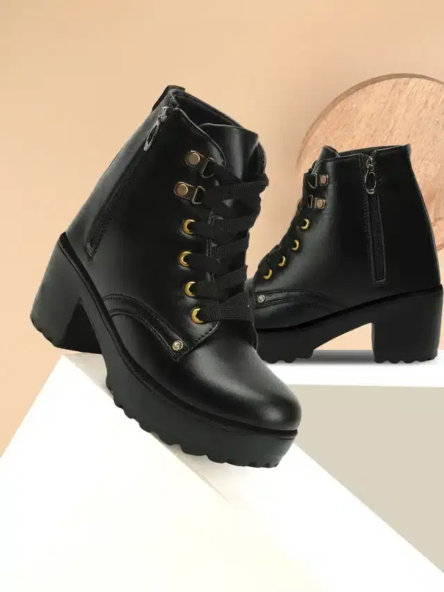 Boots for Women & Girls (Black, 4)