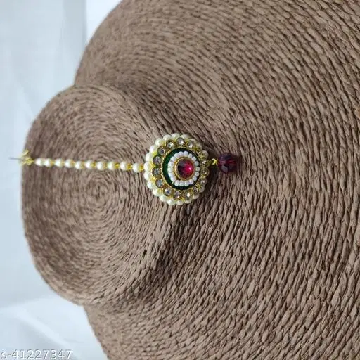 Maangtika for Women (Maroon, Free Size)