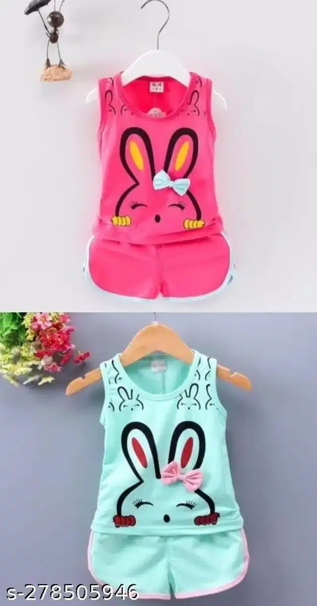 Dark Pink & Sea Green