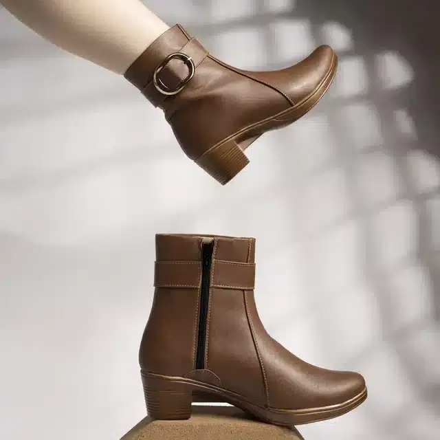 Boots for Women (Brown, 38)