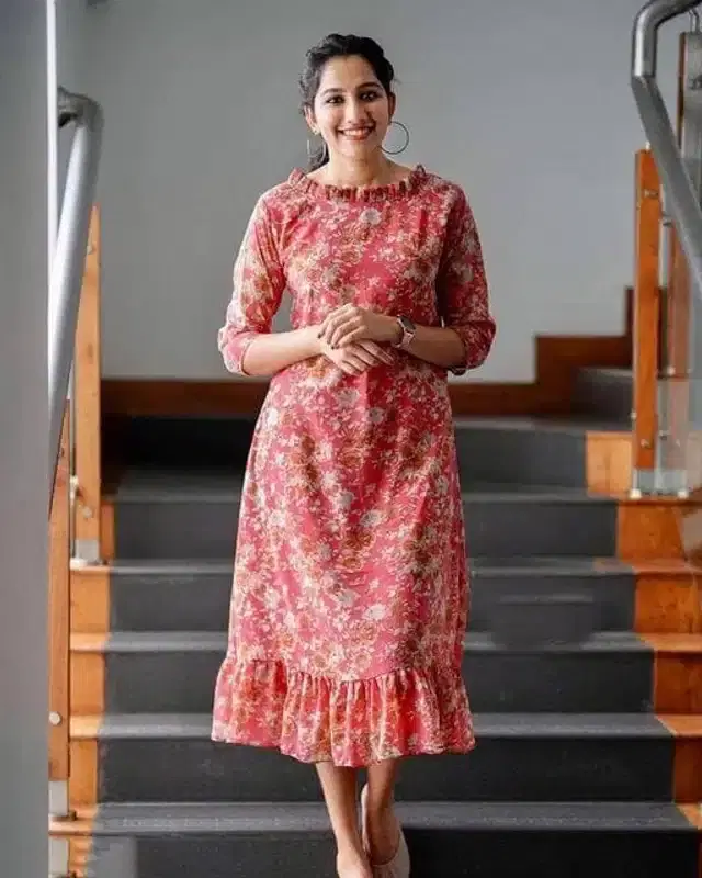 Women's Floral Print Flared Anarkali Gown (Red, M)