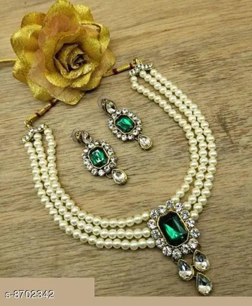 Shimmering Fancy Jewellery Set