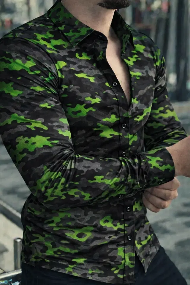 Lycra Geometric Print Shirt for Men, Green (S)