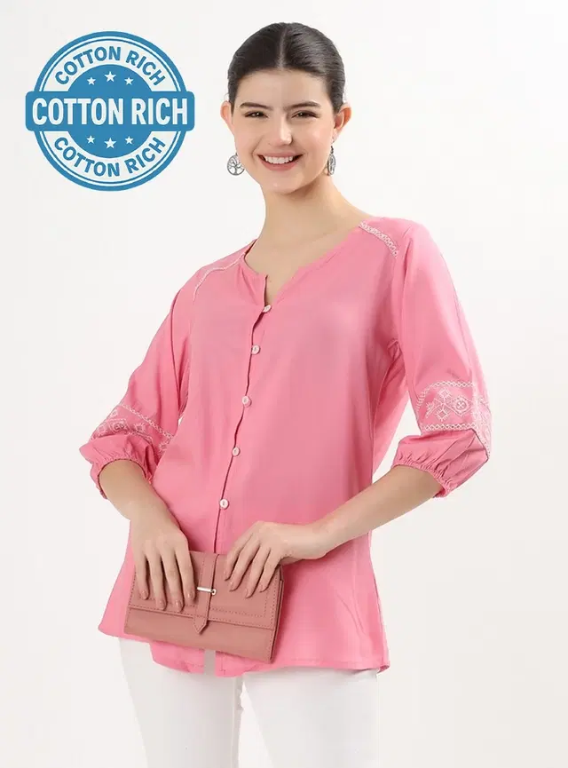 Women's Casual Regular Sleeves Embroidered Short Kurti,