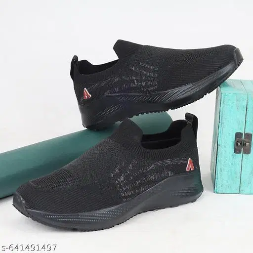 Aqualite Mesh Sports Shoes for Men (Black, 8)