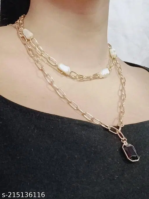 Trendy Minimal Pendent Locket for Girls And Women